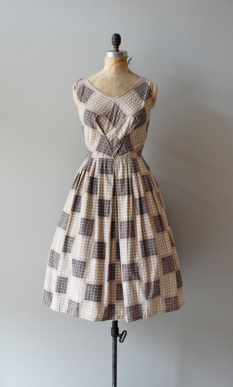 r e s e r v e d...1950s dress / 50s dress / Pattern Sample dress