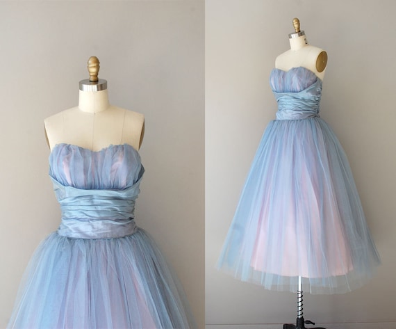 1950s dress / 50s strapless dress / Flutterby dress