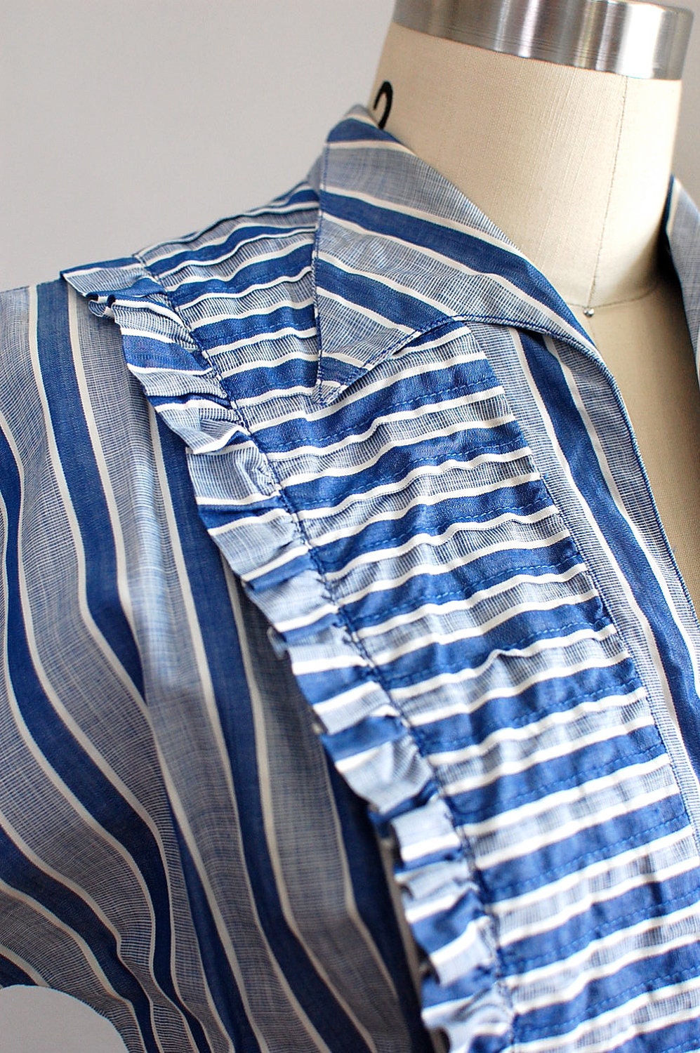 1940s dress / 40s vintage dress / Tuxedo Striped dress