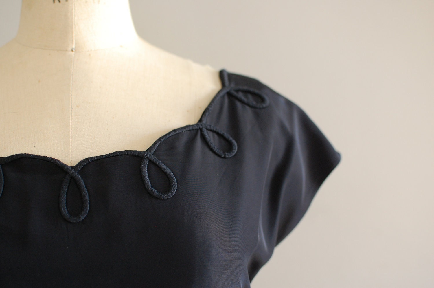 1950s dress / full skirt dress / Nocturnalis Dress