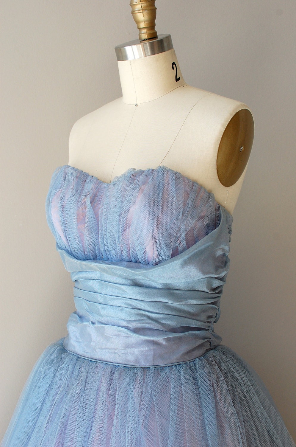 1950s dress / 50s strapless dress / Flutterby dress