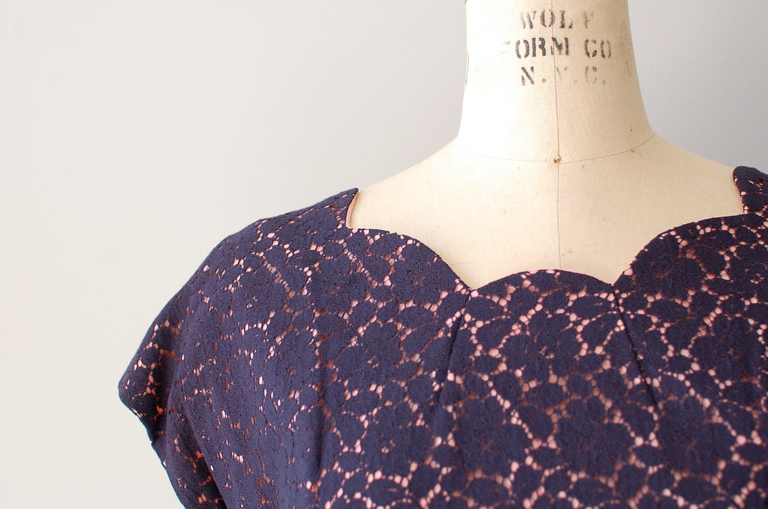 1950s dress / 50s lace dress / Mood Indigo dress