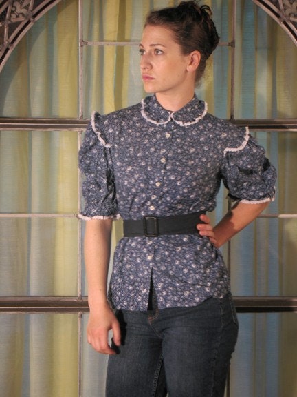 Little House Blouse Sz SM-MED