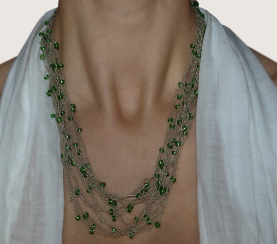 Linen Necklace. Beaded Green.MARIZ.