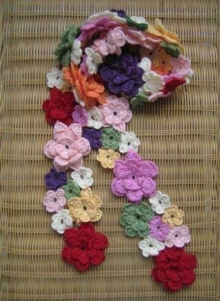 Multi-colour  irregular flowers  crochet wool scarf