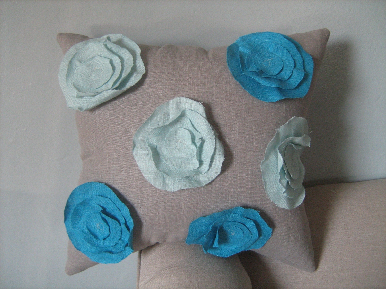 Garden Rose Pillow in Bright Turquoise
