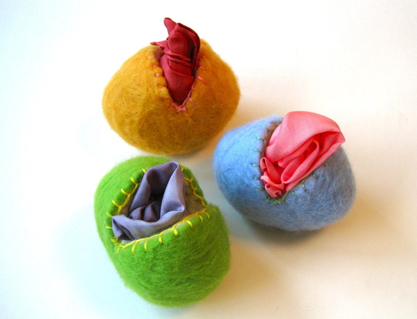 Giant Wool Egg and Playsilk Toy Waldorf SET of 2 - For Eco friendly Toddler Girls Boys Kids (Ready to Ship)