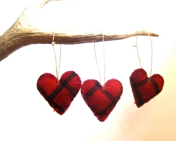 Lumberjack Heart Felts SET of 5 - Wool Heart Ornaments in Red Plaid - Eco friendly Love