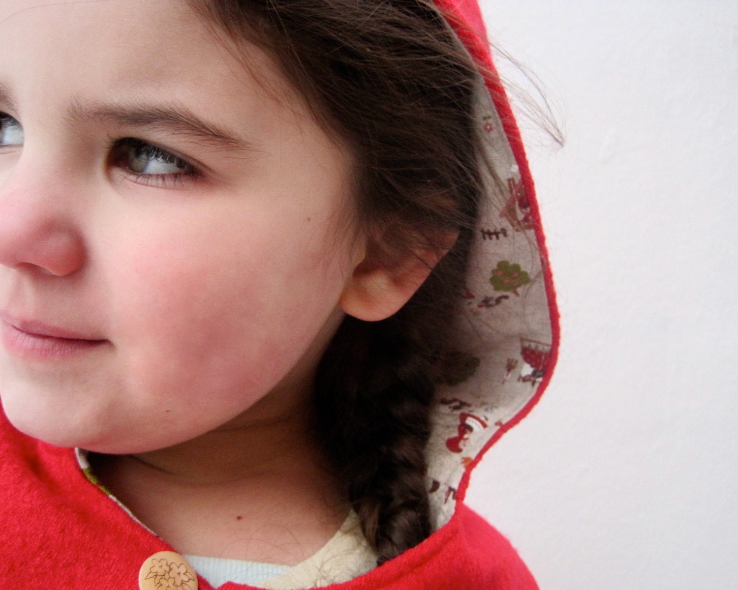 little red riding hood girls cape size 3T to 5T / boiled WOOL shrug with Japanese cotton lining / kids fairytale fashion