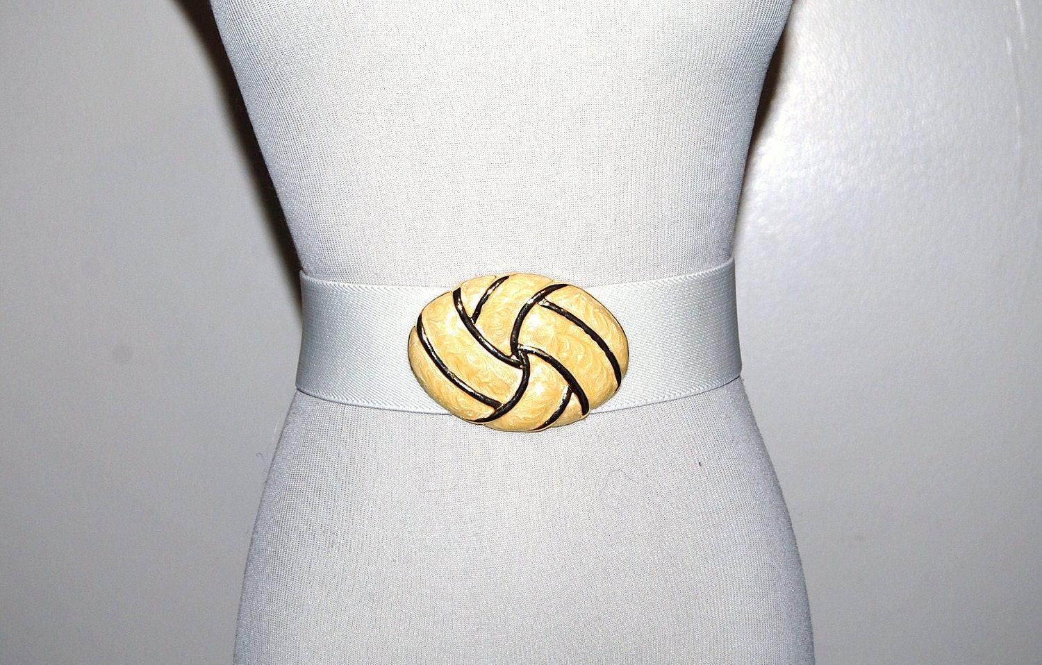 Vintage Belt Rockabilly Honey