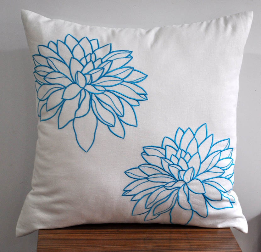 Blue White Pillow Cover, Blue Flower on White Linen Pillow, Decorative Throw Pillow, Pillow Case 18 x 18, Toss Pillow