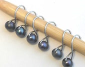 Peacock Pearl Infinity Ring Stitch Markers