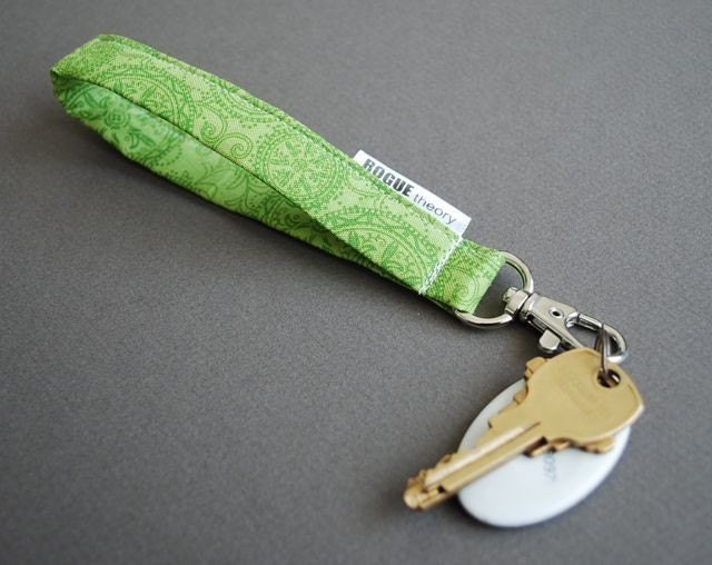 Wrist Lanyard Key Chain - REEL - Green Medallion