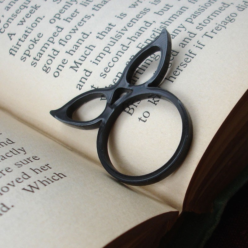 Spectacles Ring