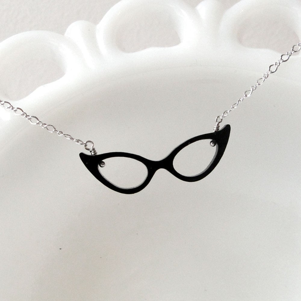 Maude's Cat-eye Eyeglasses Necklace