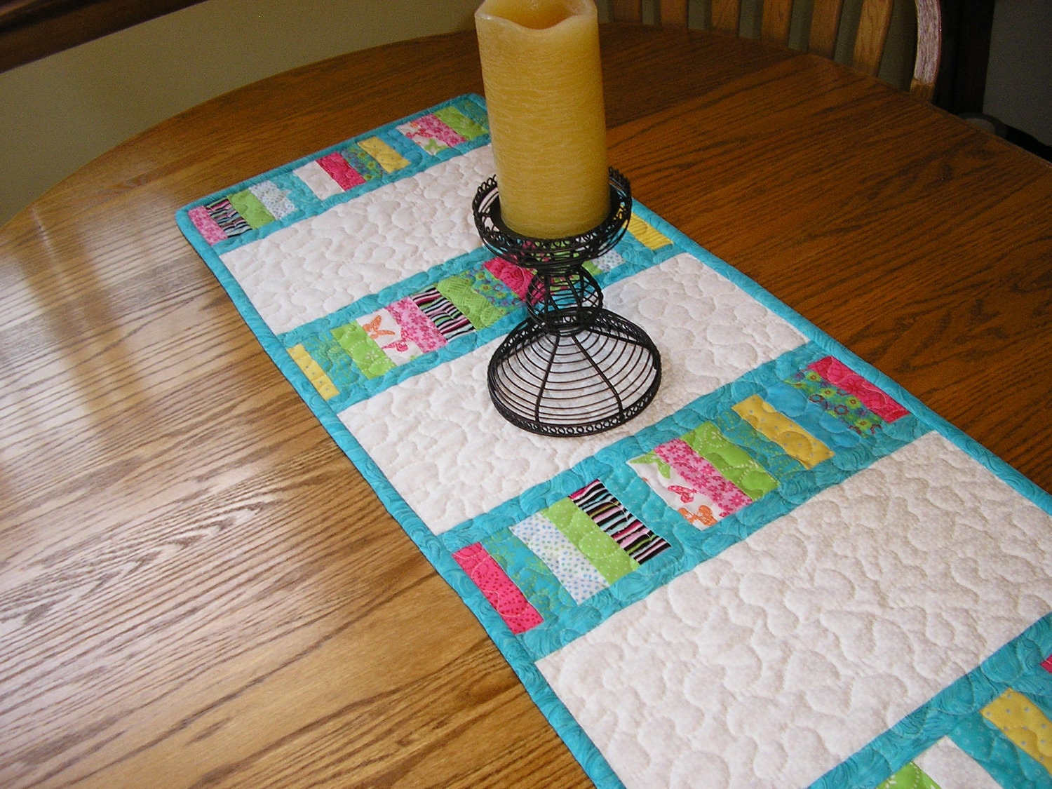 Bright Stacked Coins Table Runner