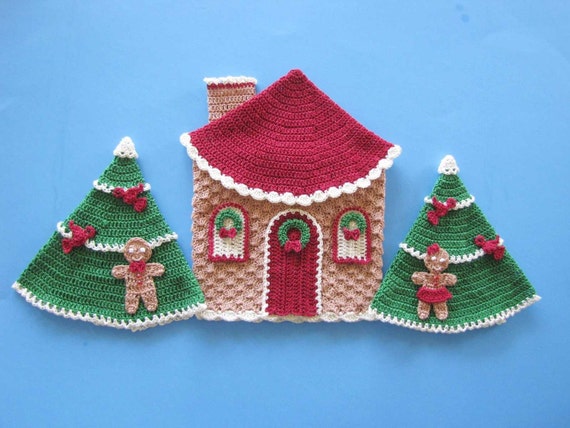 Christmas in Gingerbread Land Decorative Potholders or Wall Art PDF Pattern