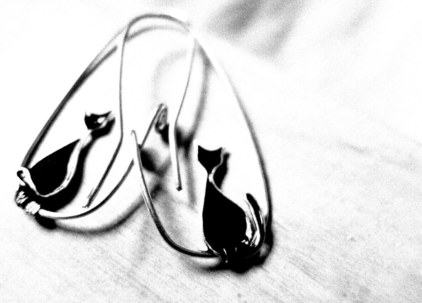 Black Cat Earrings. Cat Silver Earrings. Silver Hoops Earrings.Cat Jewelry. For Cat Lovers. Elegant Earrings. Minimal Jewelry.