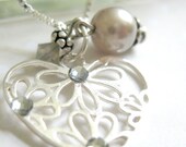 CLEARANCE  Vintage Pearl Heart Necklace - sterling silver