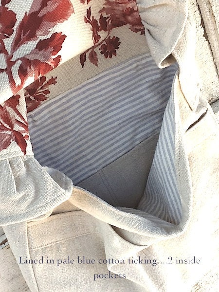 RedCanvas Messenger Bag, Floral Canvas, Crossbody, Womens Tote