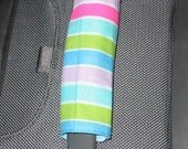 Striped luggage handle wrap