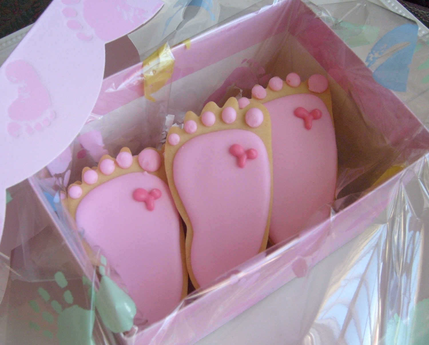 Reserved for Sheena---BABY FEET Cookie Favors - Baby Feet Cookies -  Baby Shower Cookie Favors - Baby Feet Decorated Cookie Favors -1 Dozen