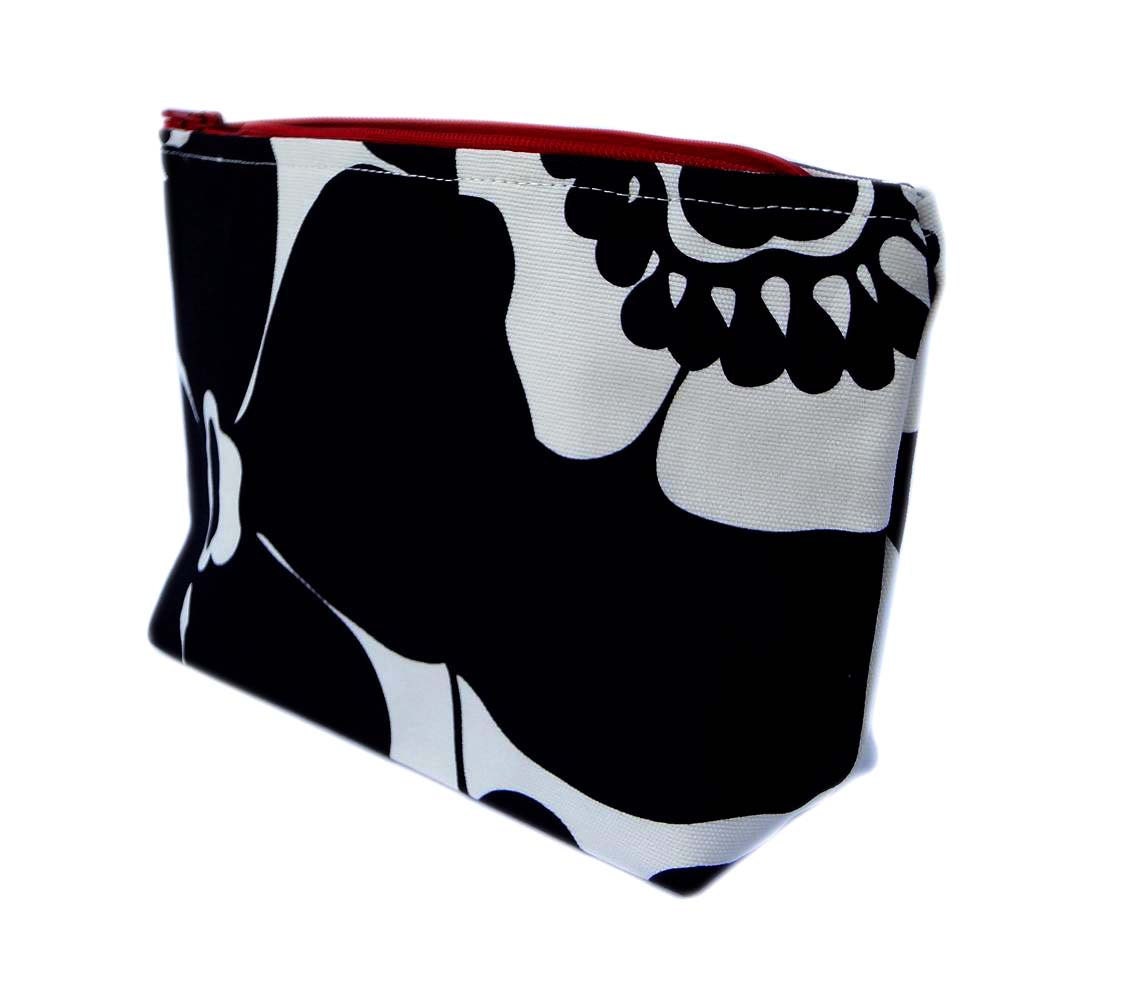Cosmetic Bag / Zippered Pouch - Sofia Black and White
