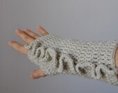 Frilly Fingerless Glove