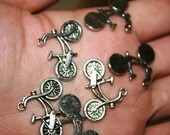 10 Silver Pewter Beach Cruiser Bicycle Charms - GemJunkie