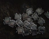 Television Charms, TVs, Retro Style, Antenna, Rabbit Ears, Silver Pewter, 10 Pieces