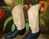 STRIKING COWGIRL VTG NAVY TOPSTITCHED 2Tone LARRY MAHAN Cowboy BOOTS
