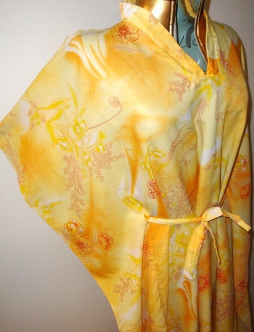 WATERCOLOR Dreamy CAFTAN  VTG  YELLOW Maxi CAP BELTED Sunny DRESS