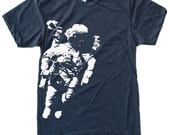 Mens SPACEMAN american apparel T Shirt S M L XL (16 Colors Available)