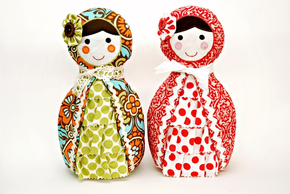 Babushka Doll Pattern. PDF Sewing Pattern. Home Decor, Doorstop, Book Ends, How to Make Russian Matryoshka Dolls. DIY by Angel Lea Designs