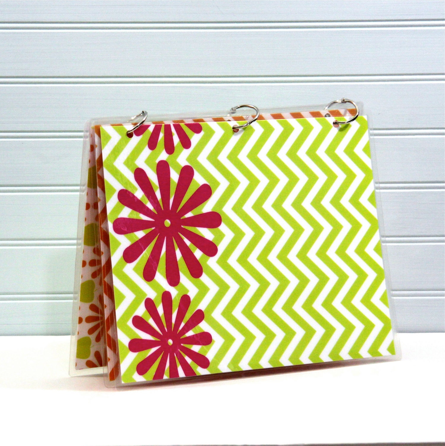 Planner Cover, 9 x 11, Green Chevron Flower