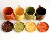 Vintage Tupperware Mugs with Coasters / Lids