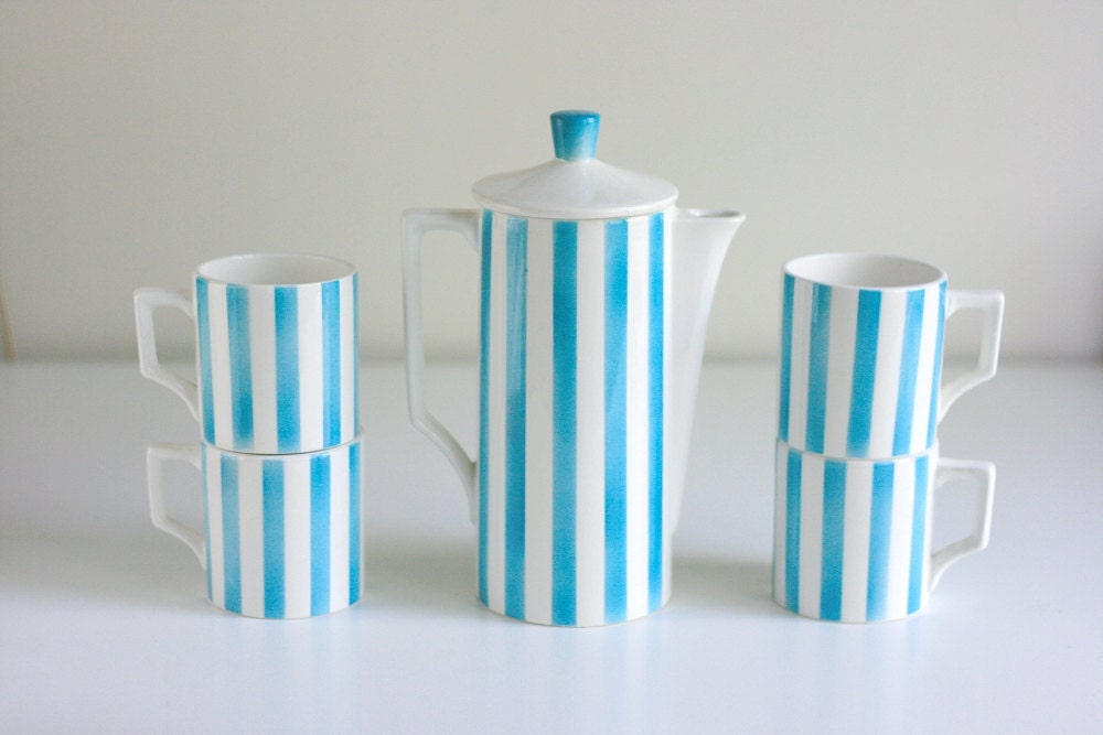Aqua Striped Coffee Pot and Mugs
