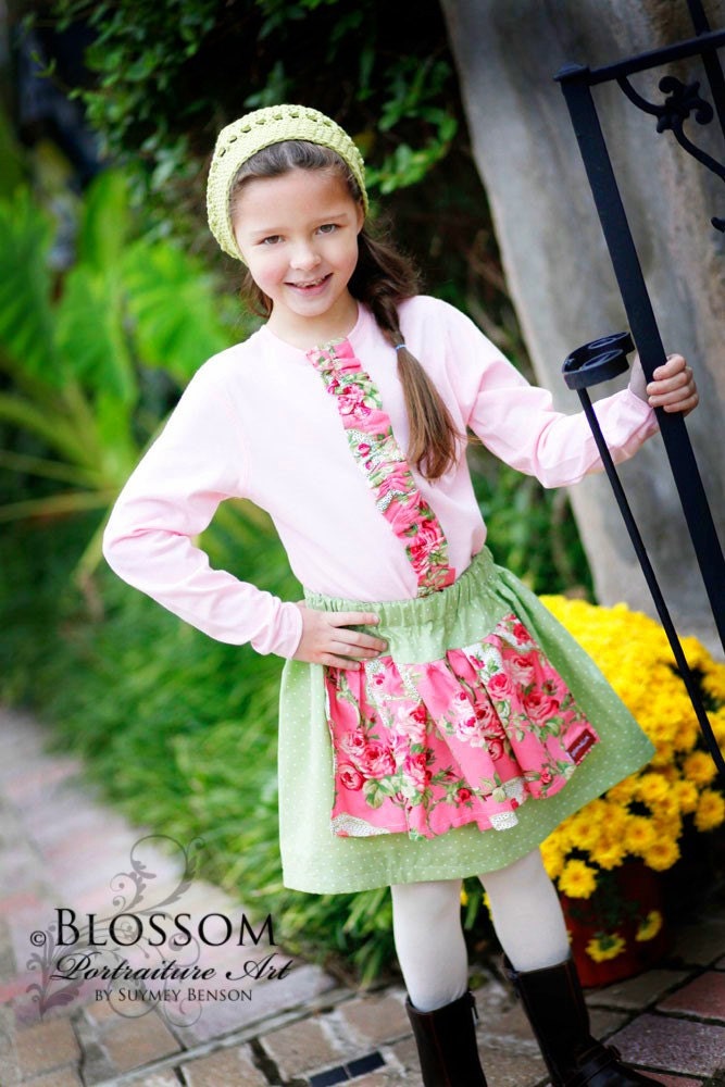 Buy 2 get 1 FREE....Floral apron skirt with polka dots.....baby....toddler...girls.....6..12..18..2...3...4...5...6....7