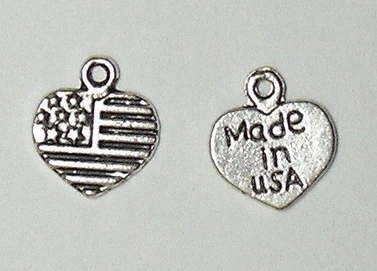5 Pcs Antique Silver USA Flag Heart Charm Pendants