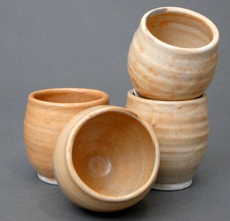 Peachy Keen Tea or Ice Cream bowl - Artenchantedstudios