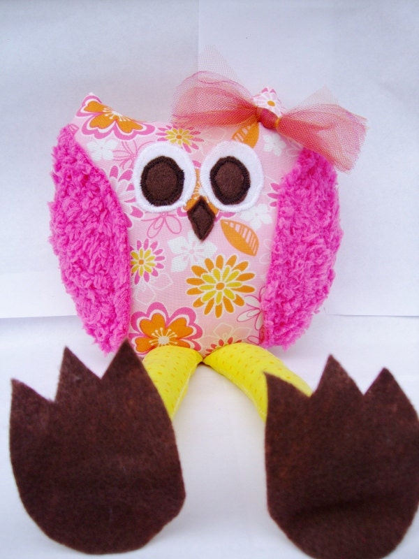 Whimsical Owl, Soft Stuffed Animal, Toy Plush Rattle, Stocking Stuffer, Baby Toy, Toddler Toy