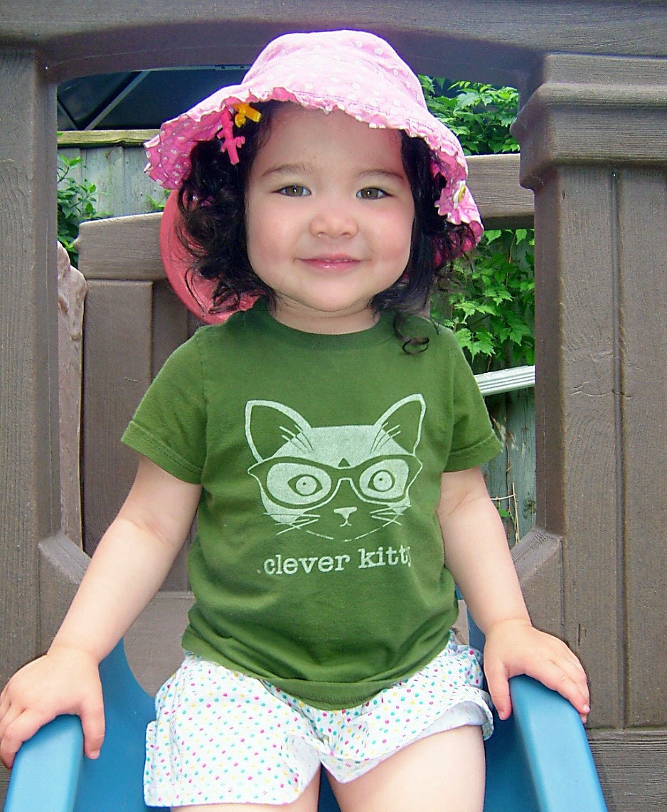 Olive Clever Kitty Kids Short Sleeve Tee T-shirt