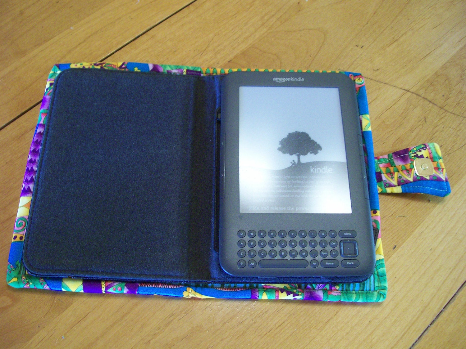 How about a FROG KINDLE COVER