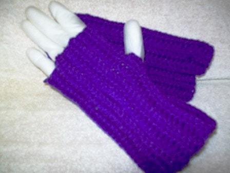 Fingerless Texting Gloves or Wrist Warmers Purple, Ladies Small