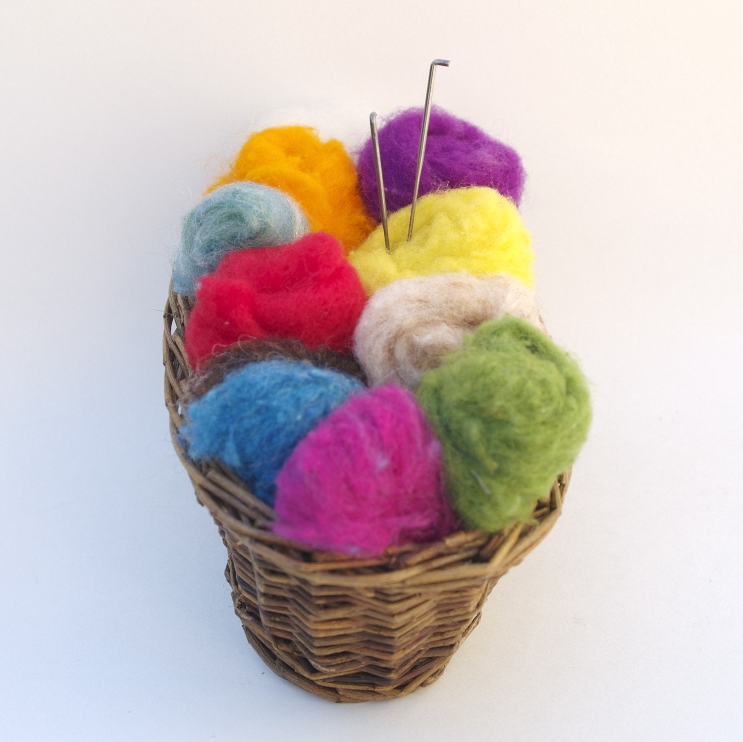 Felting Kit, Needle Felt Supplies Rainbow Wool Yarn Colors Beginners DIY Do It Yourself New Hobby Knitting Pattern Roving Colorful Fairyfolk