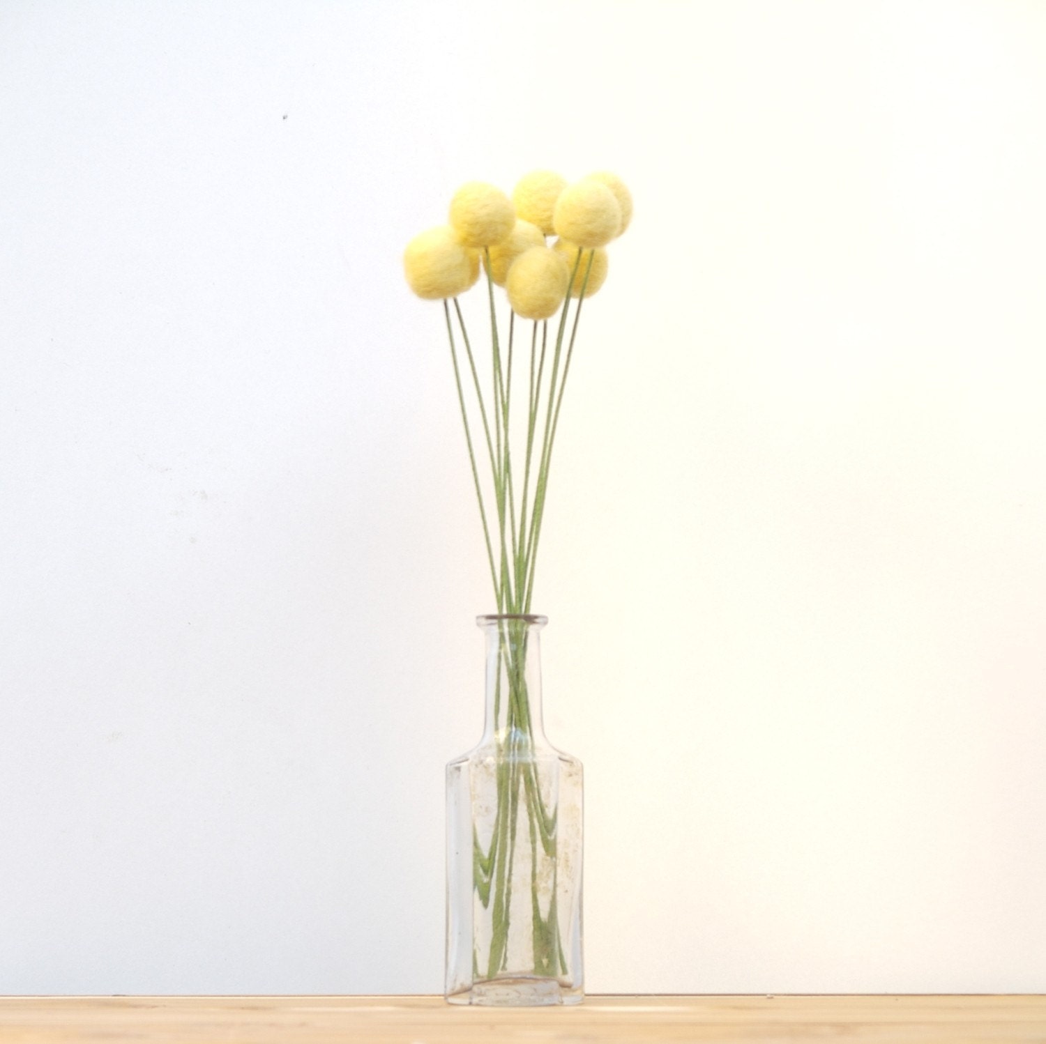 Craspedia Yellow, billy button ball flowers wool felt felted home decor bridal bouquet wedding pom pom floral arrangement everlasting Spring