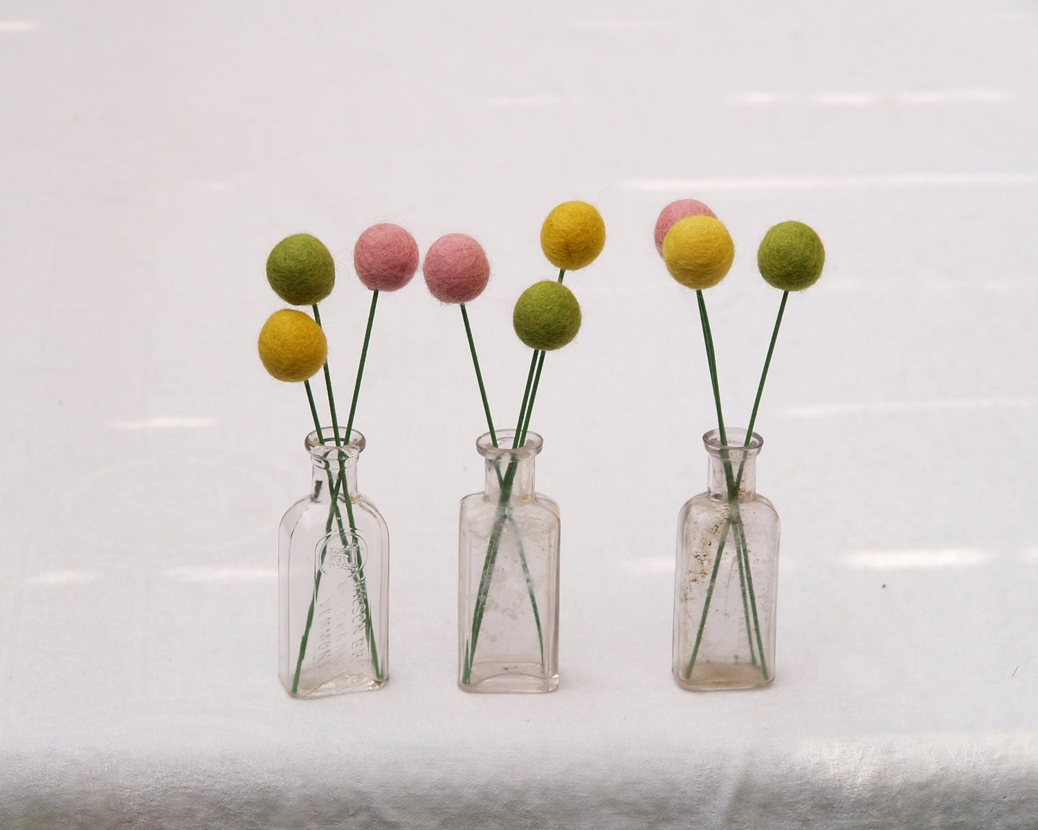 Spring Wedding Decorations Baby Shower Party Decorating Felted Craspedia Flowers fun Billy ball Cake Table Pastel Easter Decor Egg Country