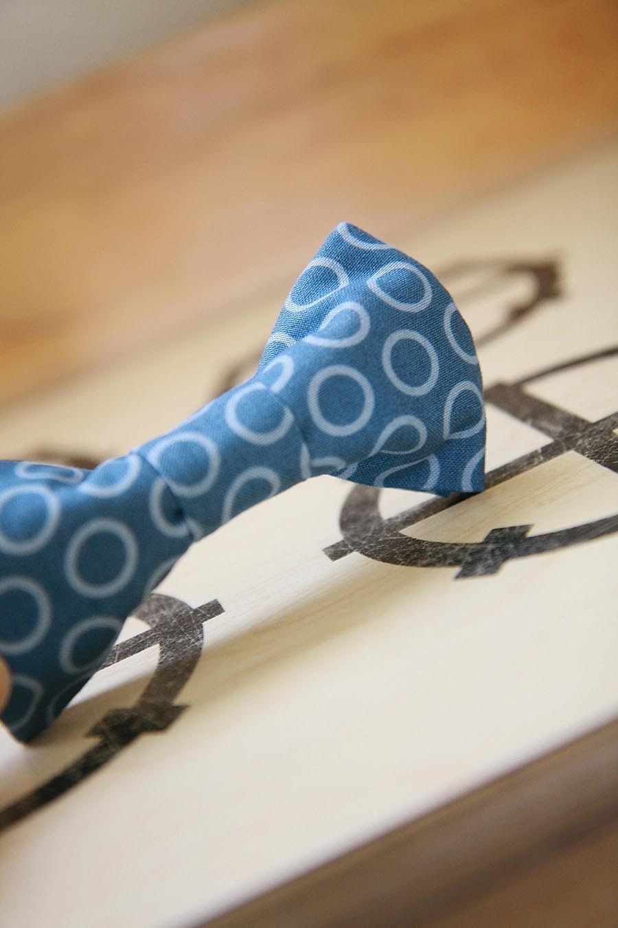 Child Bow Tie- Blue With Circles- O-Boy- Clip on