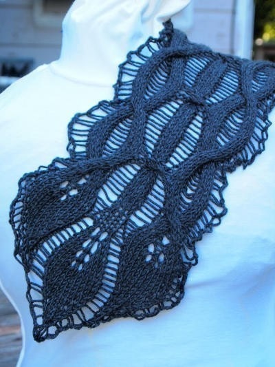 Drop Leaf Scarf PDF Knitting Pattern