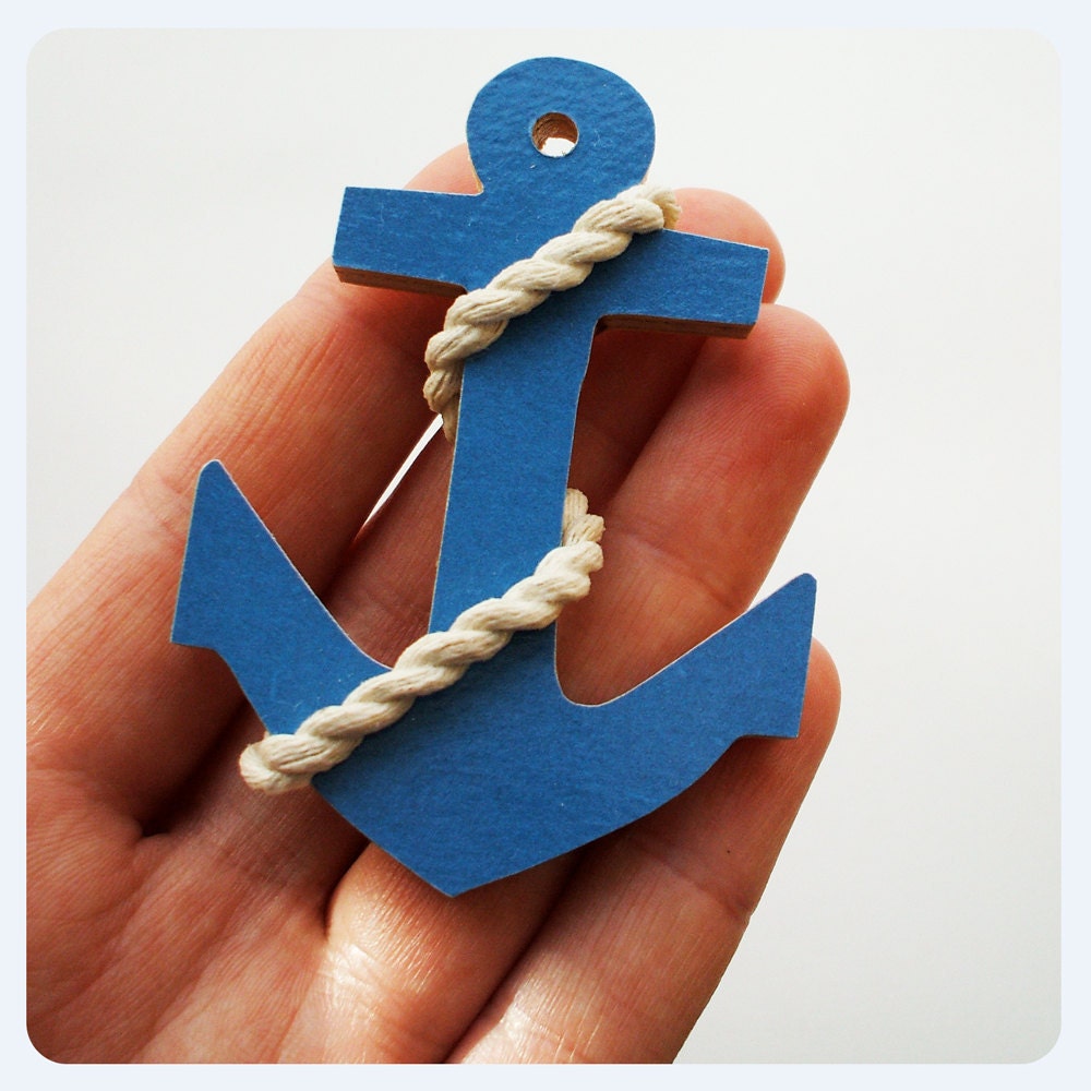 Wooden Nautical Anchor and Rope Brooch